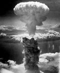 Qualche passo radioattivo (hibakusha)