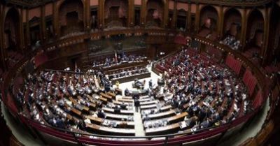La crisi è prassi