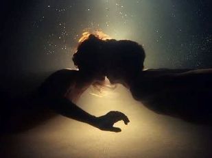 Di luce