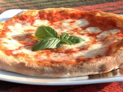 Pizzaju�lo napulit�no