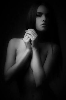 Nuda non so stare