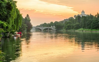 La citt� e il fiume