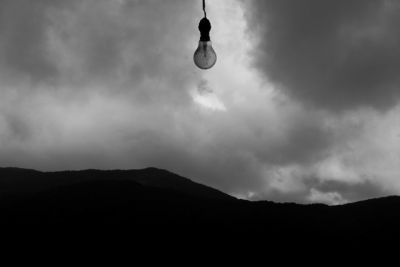 Oscura trasparenza