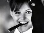 Claudia che stupisce, e l�ombra sul tramonto