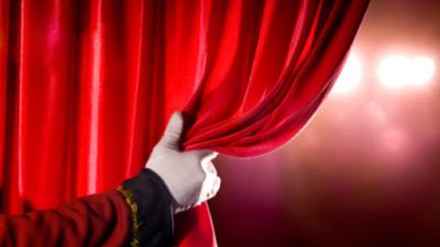 È come un palcoscenico la vita