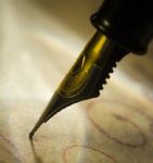 Pensoso allo scrittoio