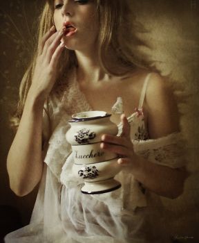 Dolcemente muore
