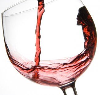 Versa vino, amico mio!