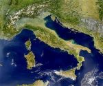 Uno Strano Paese d'Amore