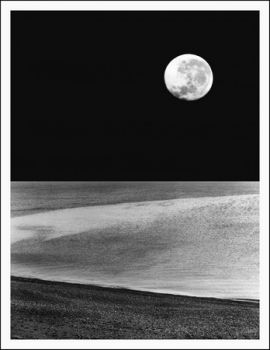 La luna e il mare